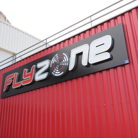 Auberge Flyzone Lezignan-Corbieres Luaran gambar